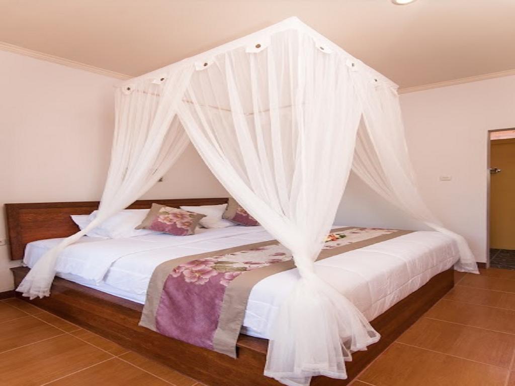 Yellow Bridge Guest House Nusa Lembongan  Exterior photo